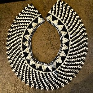 Beautiful black and white beaded collar/necklace.